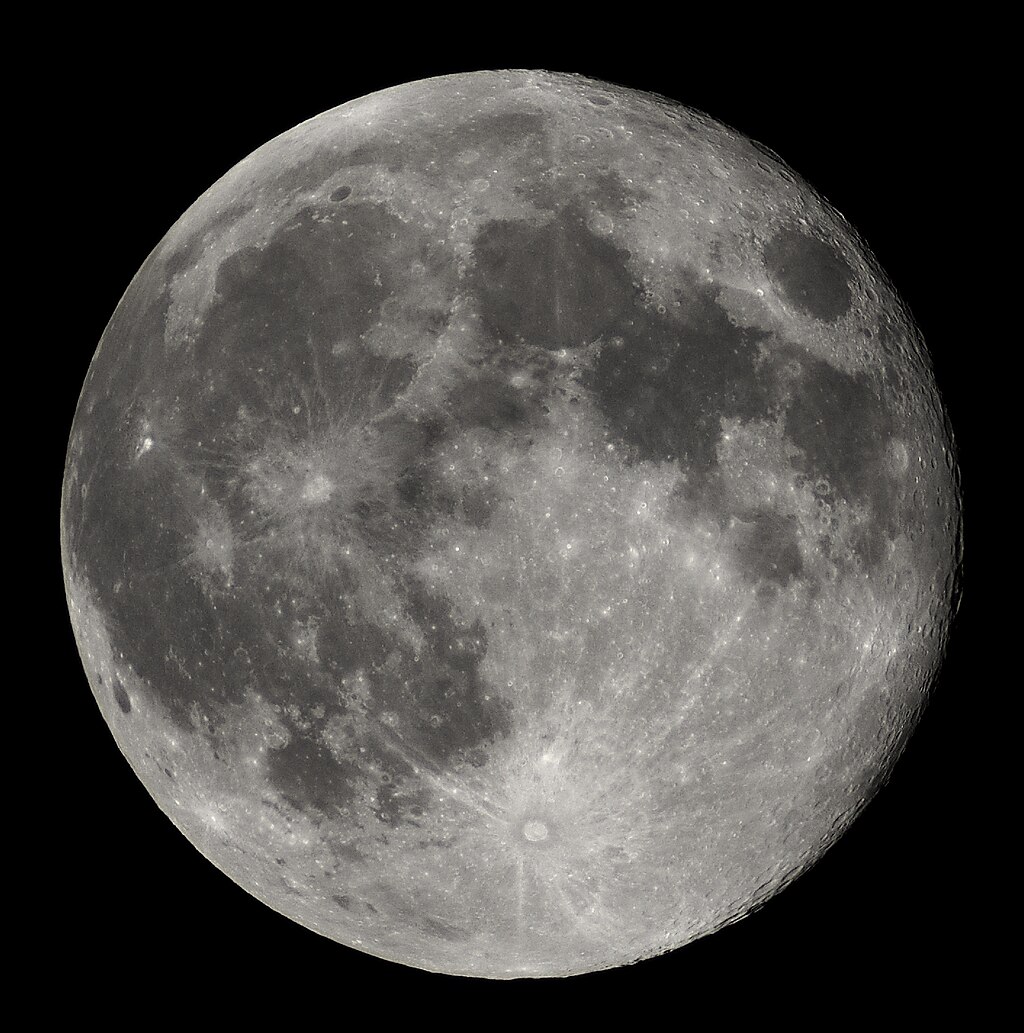 1024px-Full_Moon_Luc_Viatour.jpg