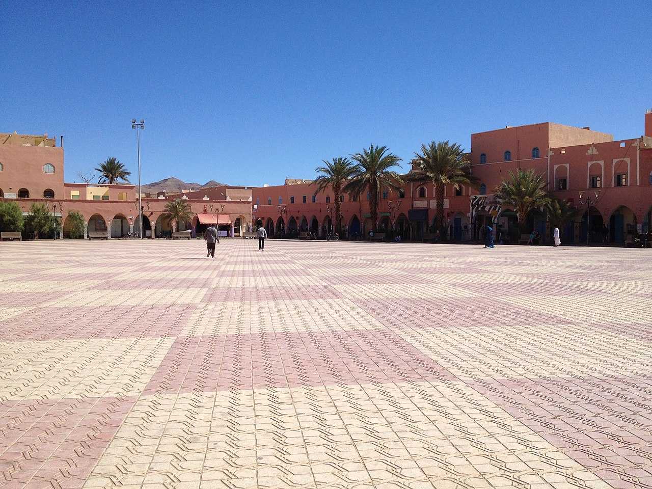 1280px-Tata_Morocco_Main_Square.jpg