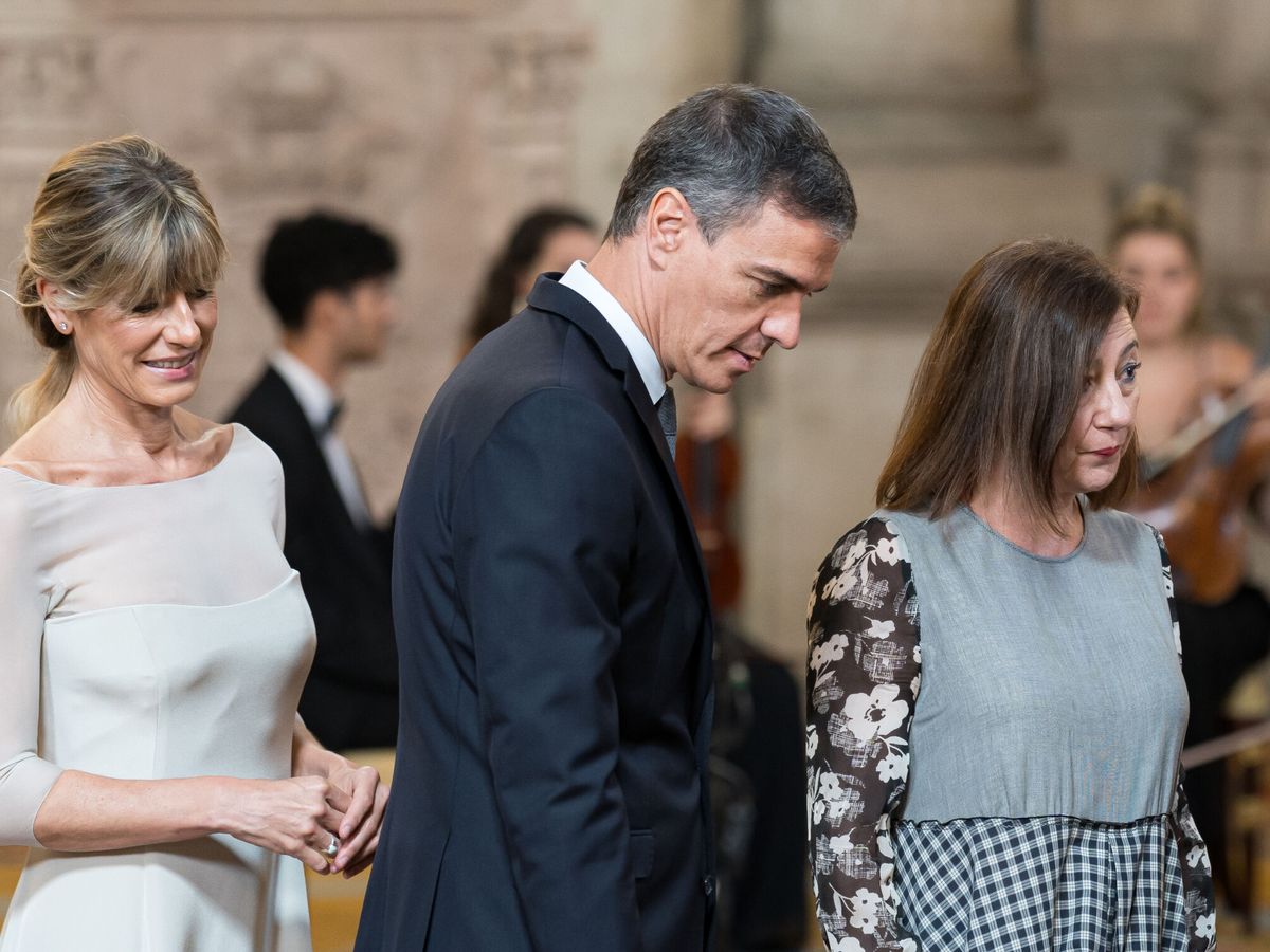 Foto: Pedro Sánchez y Begoña Gómez en un acto. (Europa Press/Diego Radamés)