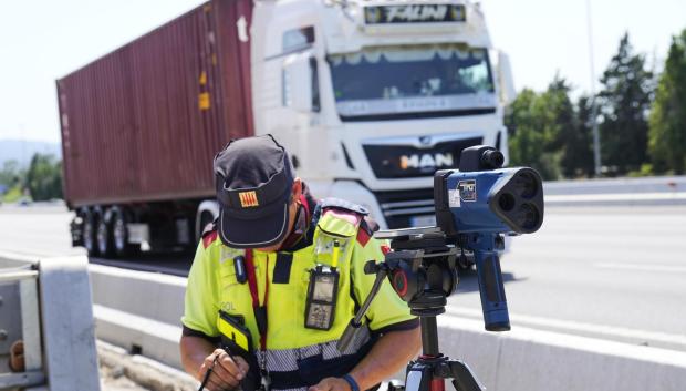 Cataluña es el territorio con más radares por kilómetro de España