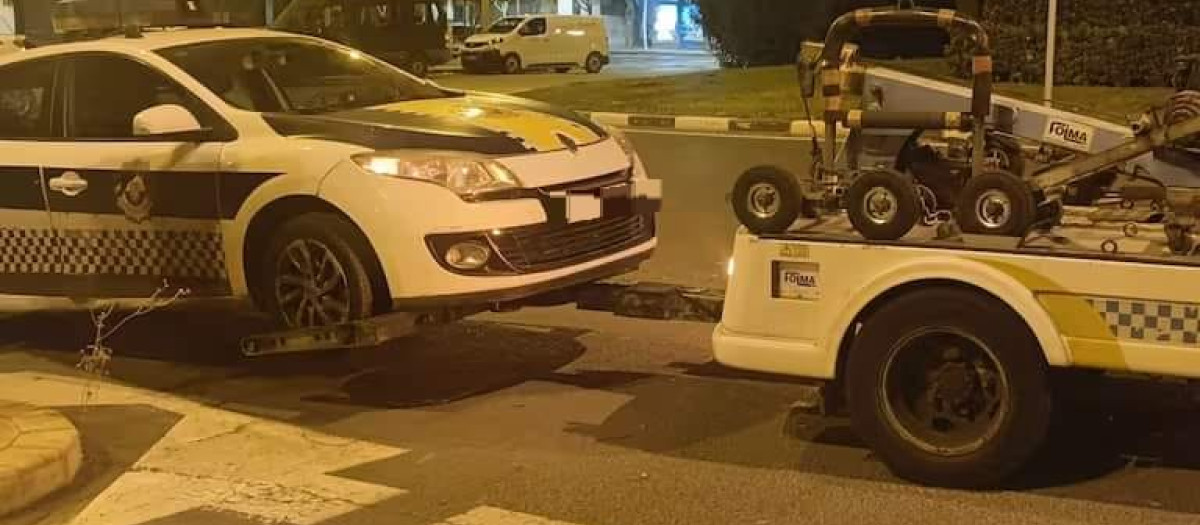 Vehículo de la Policía Local de Alicante inmovilizado