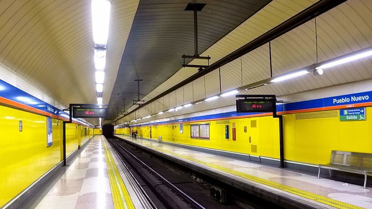 Estación de Metro de Pueblo Nuevo