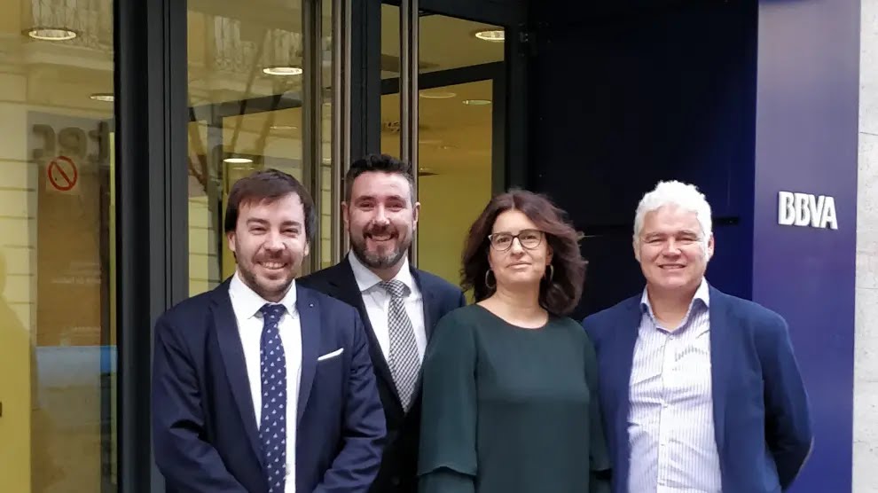 Una parte del equipo de especialistas de BBVA en Aragón.