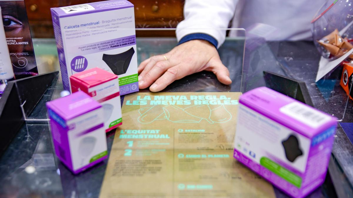 Catalunya distribuye productos menstruales reutilizables de manera gratuita en todas las farmacias.