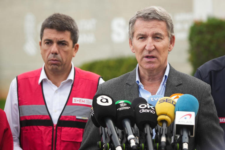 Feijóo y Mazón, el pasado jueves, en el Centro de Coordinación de Emergencias de la Comunitat Valenciana.