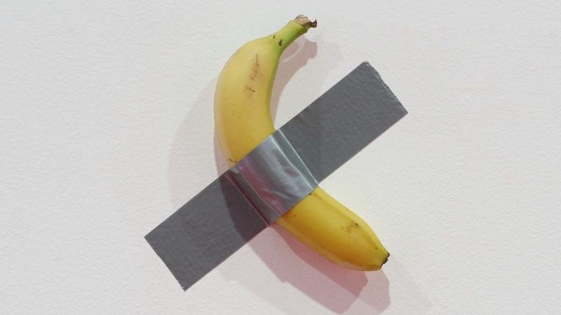 cnne-1384587-banana-cinta-museo.jpg