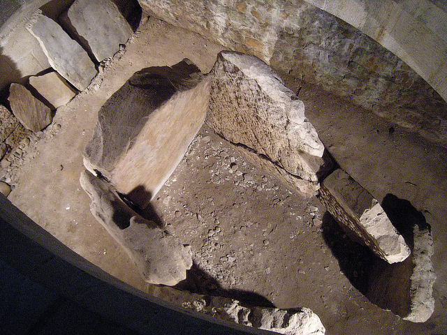 Dolmen-Santa-Cruz.jpg