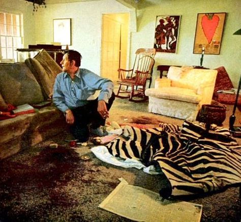 f4533440a6--sharon-tate-crime-scene-roman-polanski.jpg