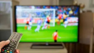 La Liga lanza una lista de aplicaciones de IPTV para que sean ilegalizadas.