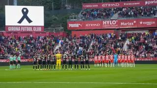 Los jugadores de Girona y Leganés guardan un minuto de silencio por las víctimas de la DANA.