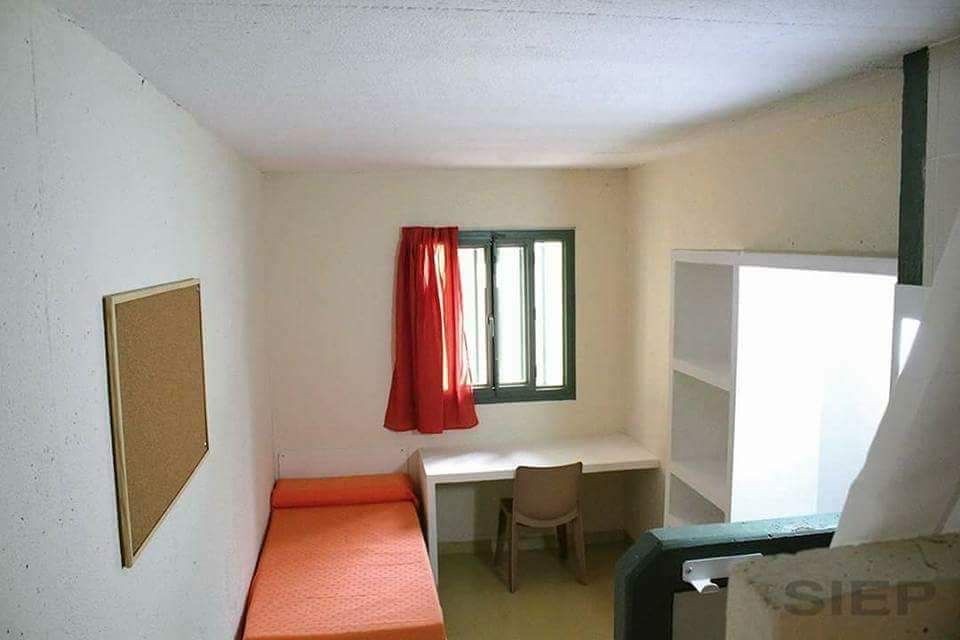 habitacion_de_preso_2.jpg