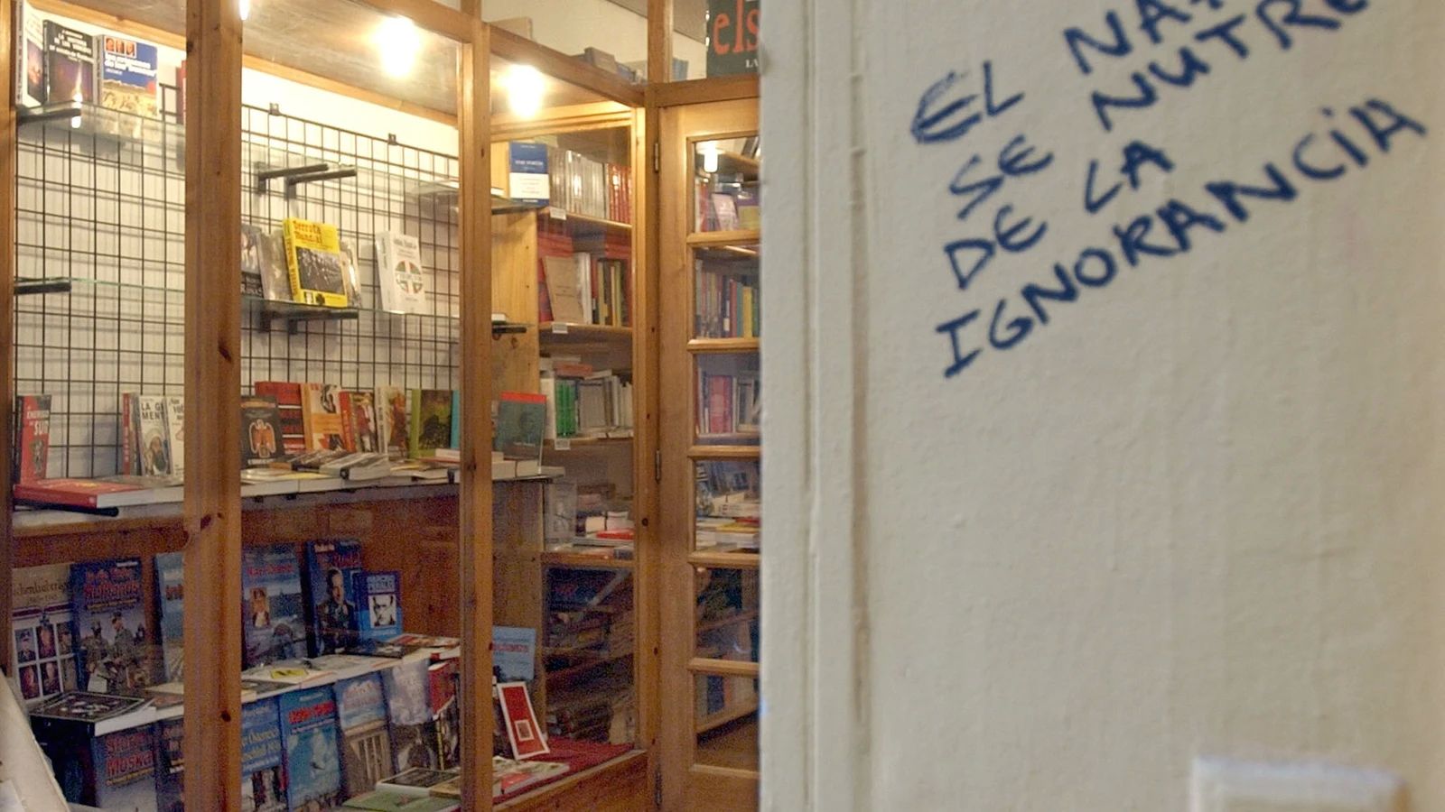 imagen-desaparecida-libreria-europa_97.jpg