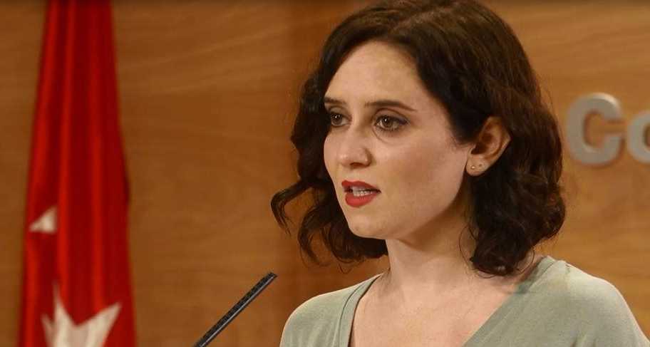 Una jueza exculpa a Ayuso y causa pánico en Moncloa: señala por las muertes a Sánchez y a Iglesias