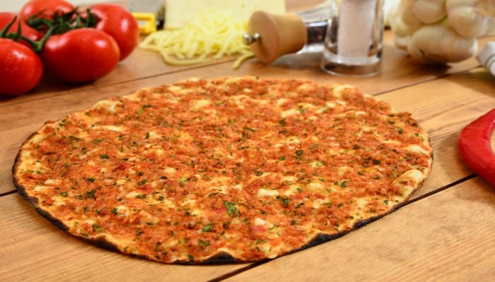 Lahmacun-kebab.jpg