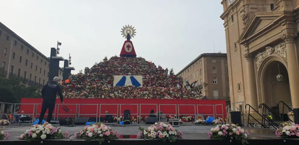 lar-en-zaragoza-por-la-tarde-de-este-12-de-octubre.jpg