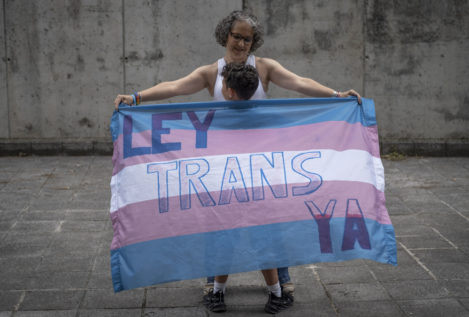 'Mamá, soy trans': así es el libro que ayuda a las familias a que sus hijos no cambien de sexo