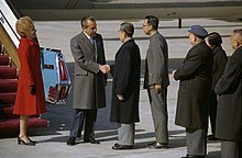 220px-President_Richard_Nixon_and_Premier_Chou_En-Lai_Shake_Hands_at_the_Nixons'_Arrival_in_Pe...jpg