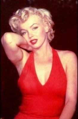 Marilyn-Monroe-328x500.jpg