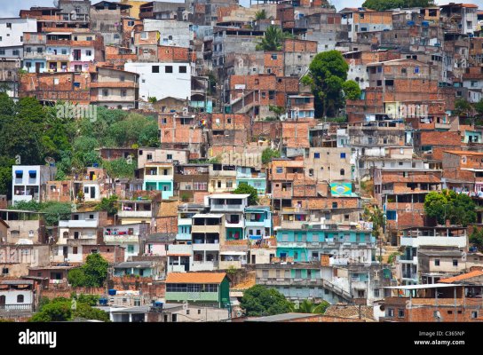 favelas-in-salvador-brazil-C365NP-2153410370.jpg