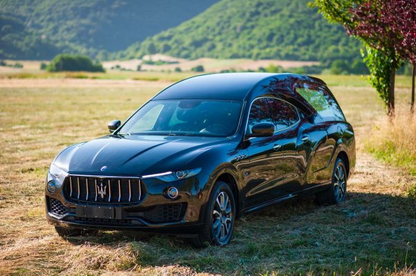 Carro-funebre-Maserati-Levante-3-1-4075716374.jpg