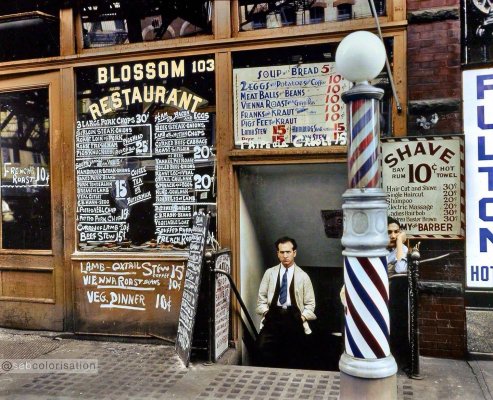 Berenice Abbott, Blossom Restaurant, 103 Bowery, Manhattan October 24, 1935 n.jpg