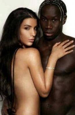 Sagna_54411794674_54115221160_261_396.jpg