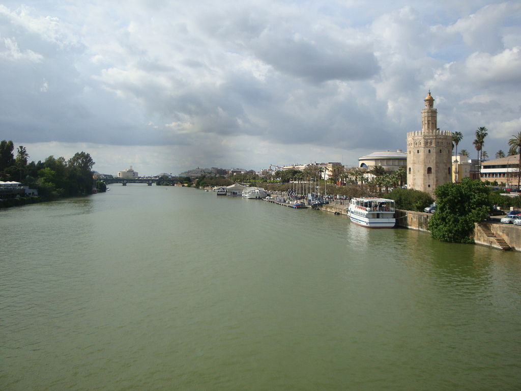 1024px-Sevilla_Guadalquivir_TorreOro.JPG