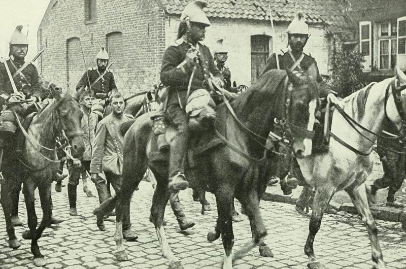 800px-French_cavalry_prisonners.jpg