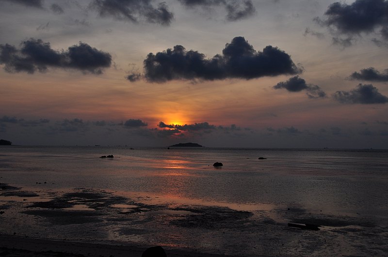 may_31_5083_bintan_sunrise.jpg