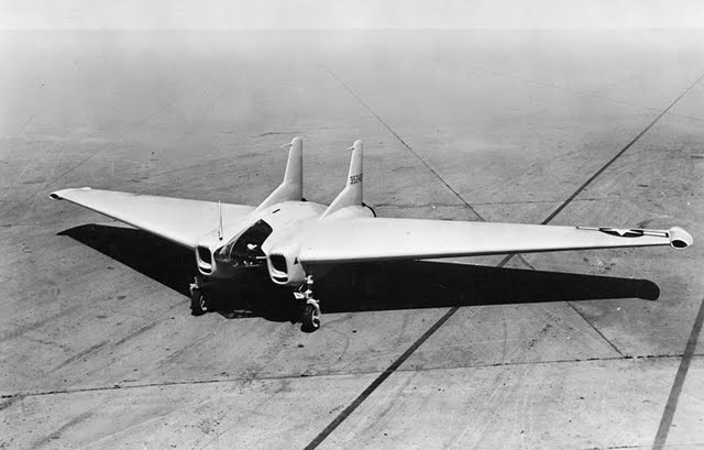 800px-Northrop_XP-79.jpg