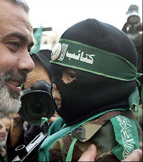 Hamas+child.JPG