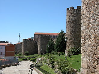 330px-Murallas_plasencia.JPG