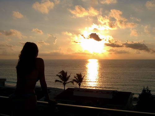 amanecer-cancun%5B1%5D.jpg