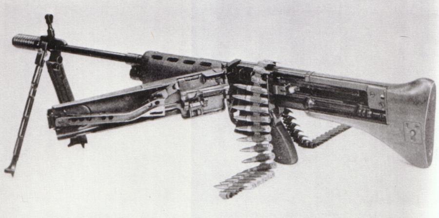 FG42-BeltFeed.jpg