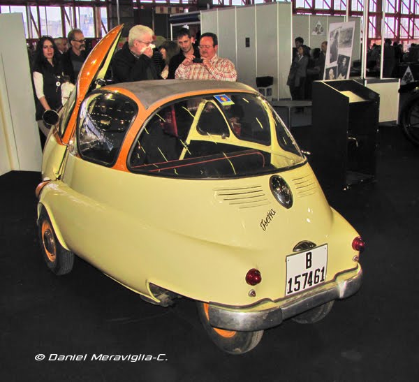 Isetta%2Bcoche%2Bhuevo02.jpg