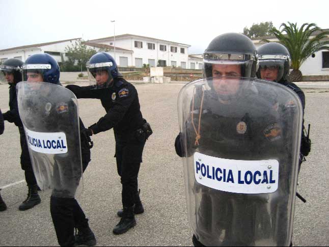 Antidisturbios_policia_loca.jpg