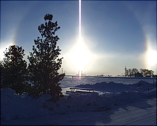 001221_sundog_sunrise_a.gif