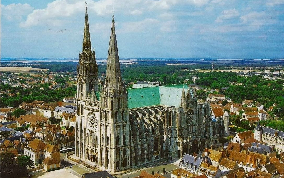 Catedral-de-Chartres.jpg