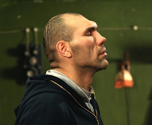 Nikolai-Valuev-1.jpg