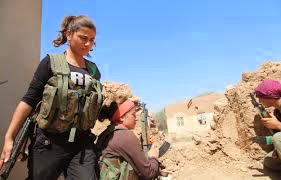 kurdewomenfighter17.jpeg