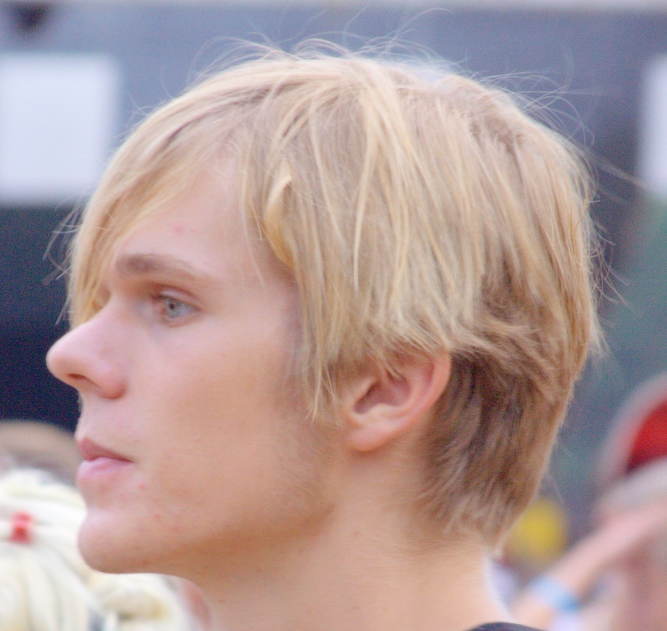 Blond_profile.jpg