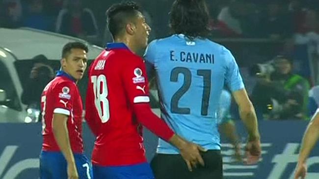 Jara-Cavani.jpg