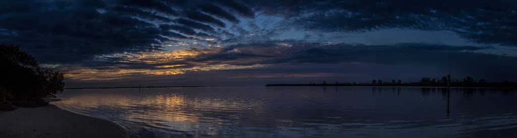 January+26+Sunrise+canoe.jpg