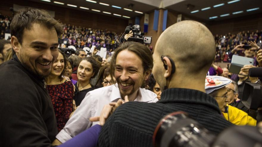 Acto-Podemos-Barcelona-llegada-Iglesias_EDIIMA20141221_0305_5.jpg