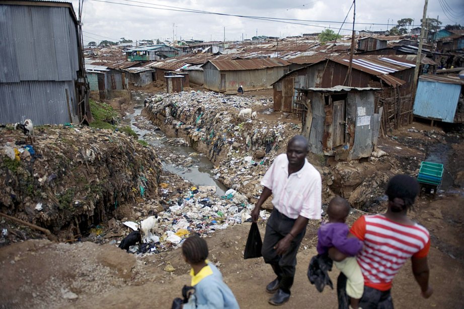 522165-bidonville-kibera-on-ne-trouve.jpg