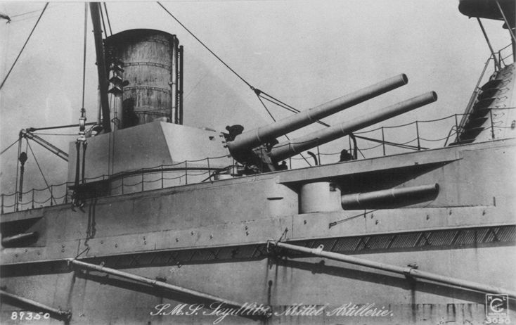 SMS_Seydlitz_89350_stbdmid.jpg