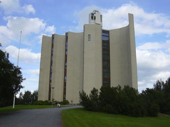 Kaleva_church_in_Tampere_Finland.jpg