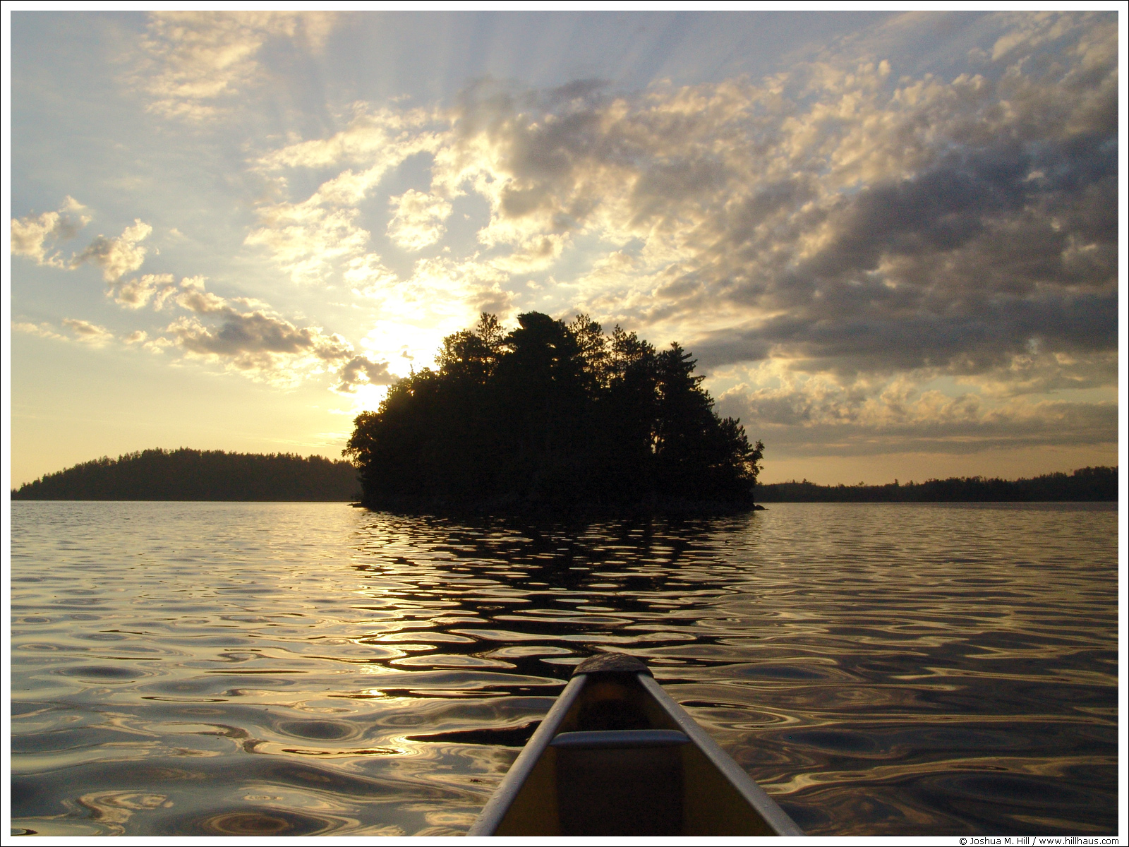 26.Boundary.Waters.Canoe.Area.Wilderness_Knife.Lake.Sunrise.jpg