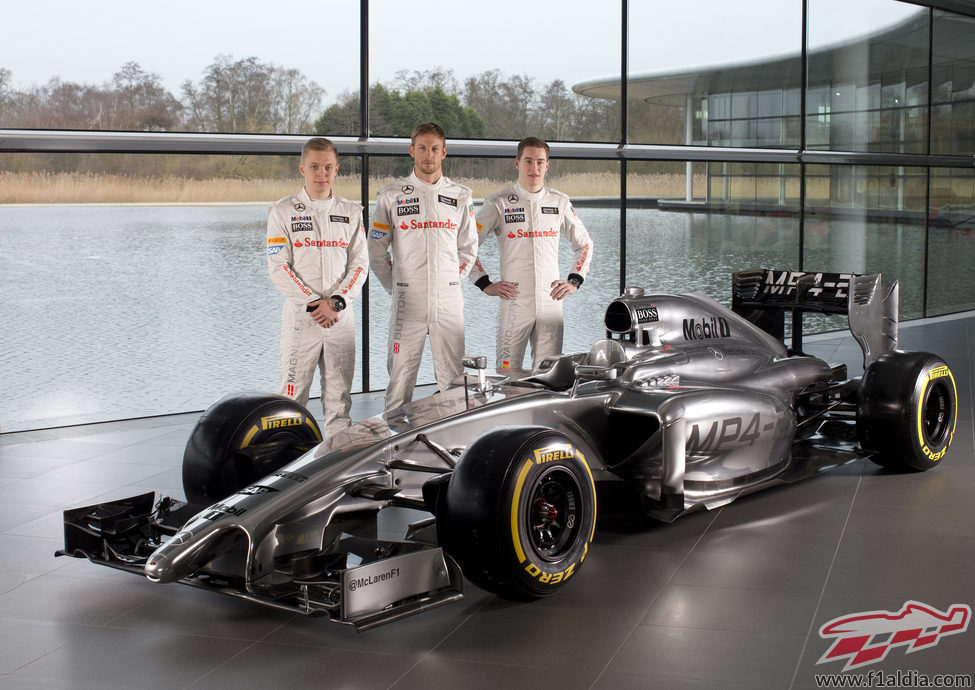 25114_trio-pilotos-mclaren-2014.jpg