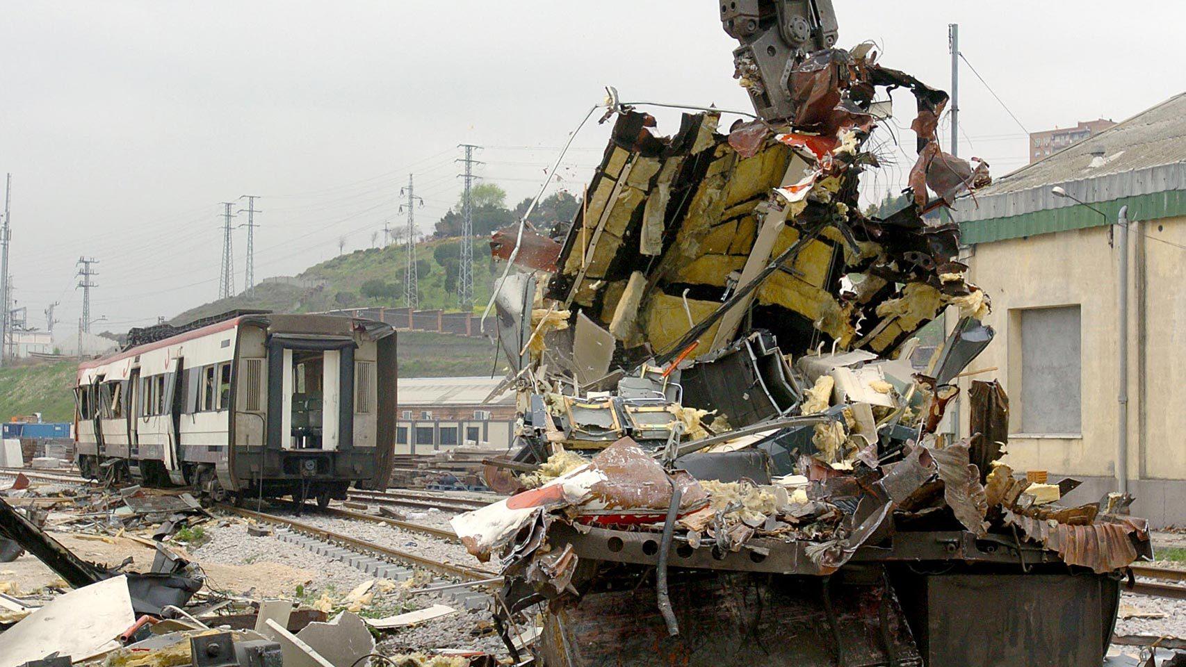 vagones-tren-cercanias-afectado-atentados_126249553_5199394_1706x960.jpg